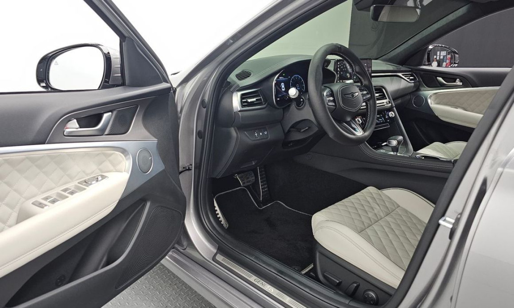 Genesis G70 Gasoline 2.5T 4WD, 2024