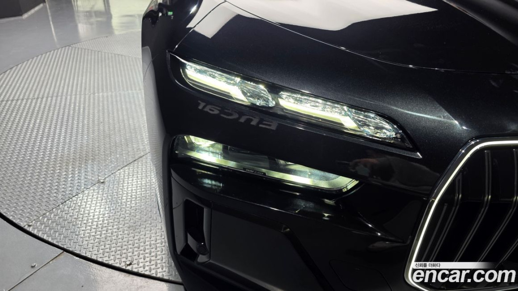 BMW 7-Series 740i xDrive M Sport, 2024