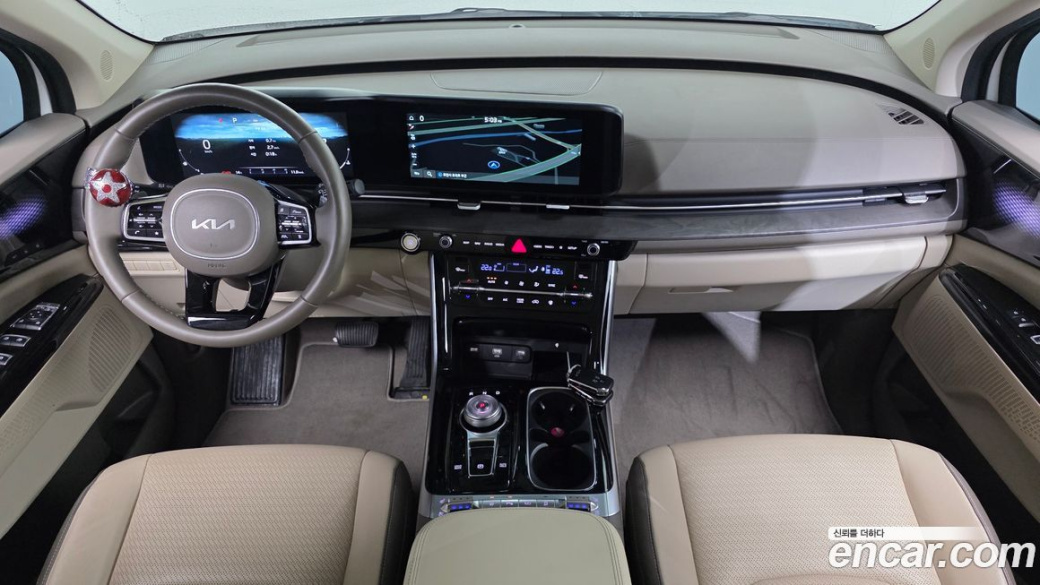Kia Carnival 9-Seater Signature, 2023