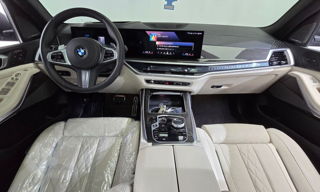 BMW X7 xDrive 40i M Sport 6STR, 2025