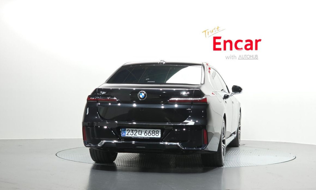 BMW 7-Series 740i xDrive M Sport Limited, 2025