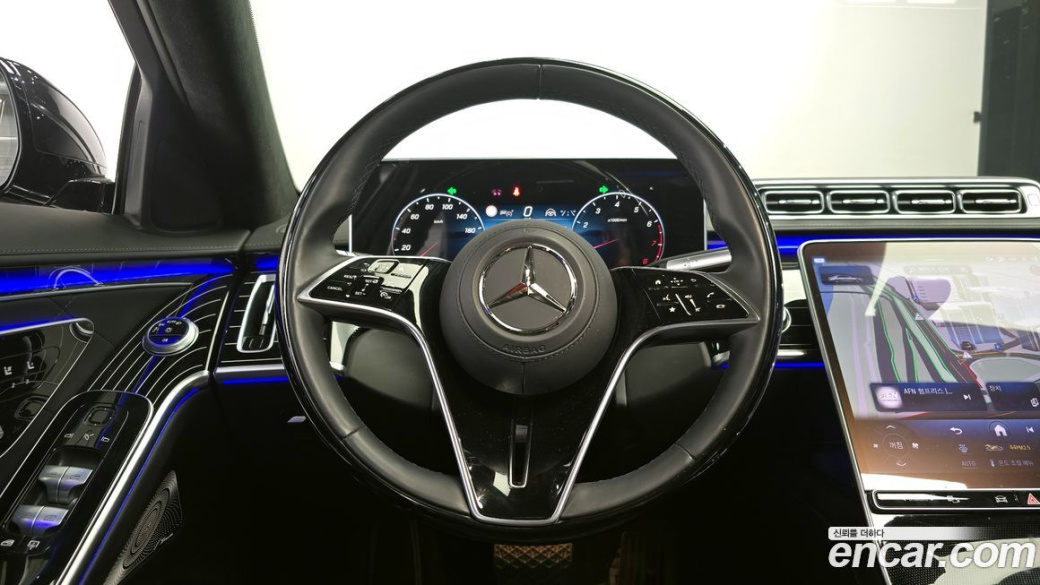 Mercedes-Benz S-Class S580L 4MATIC, 2025