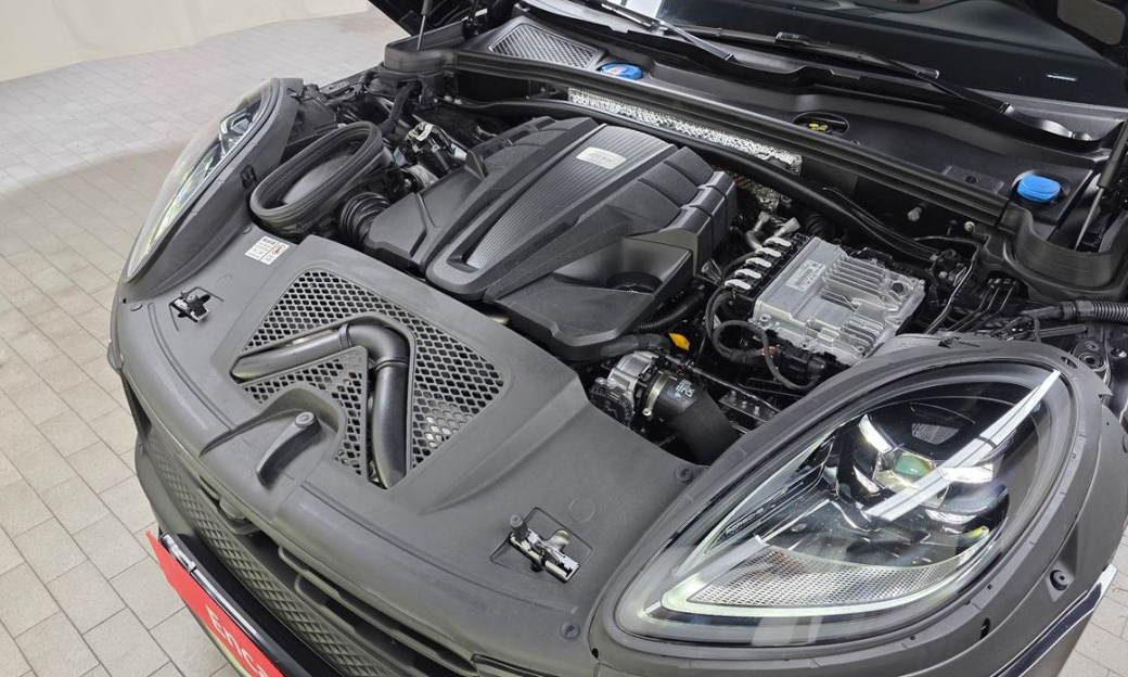Porsche Macan 2.9 GTS, 2024