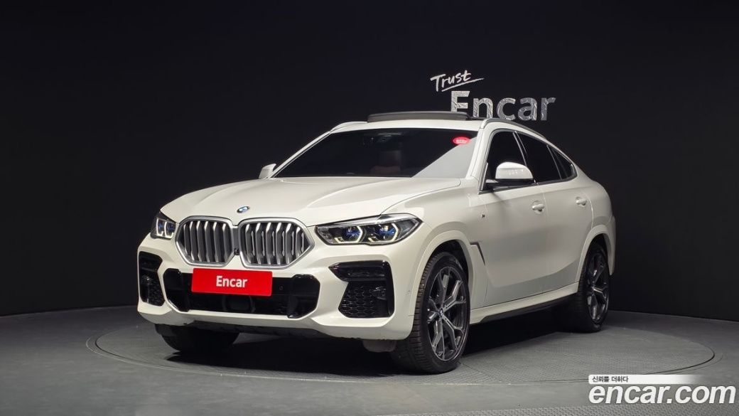 BMW X6 xDrive30d M Sport, 2022