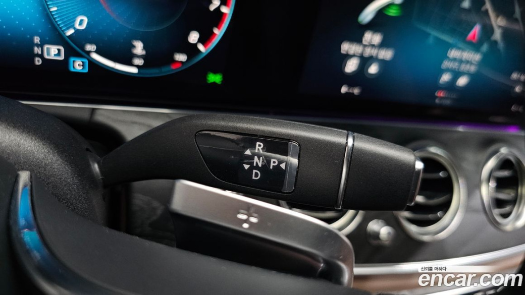 Mercedes-Benz E-Class E250 AMG Line, 2023