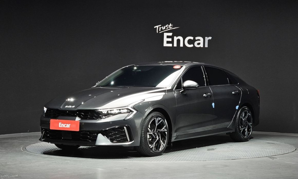 Kia K5 2.0, 2025