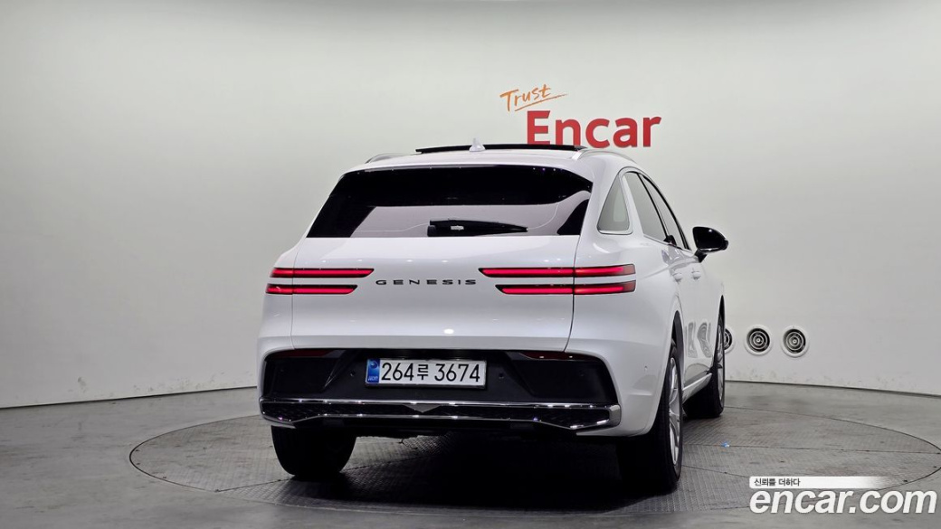 Genesis GV70 2.5T Gasoline 2WD, 2026