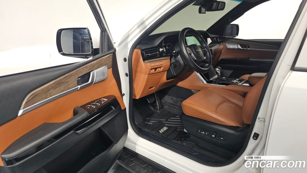 Kia Mohave Diesel 3.0 4WD 6-Seater, 2024