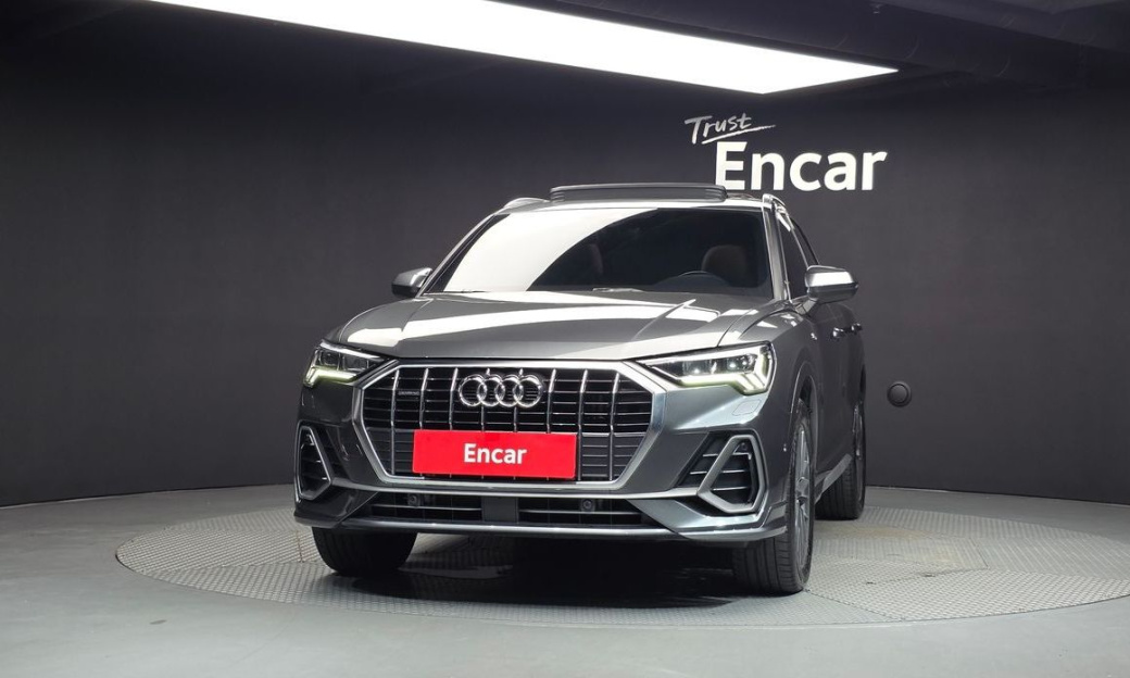 Audi Q3 35 TDI Quattro Premium, 2022