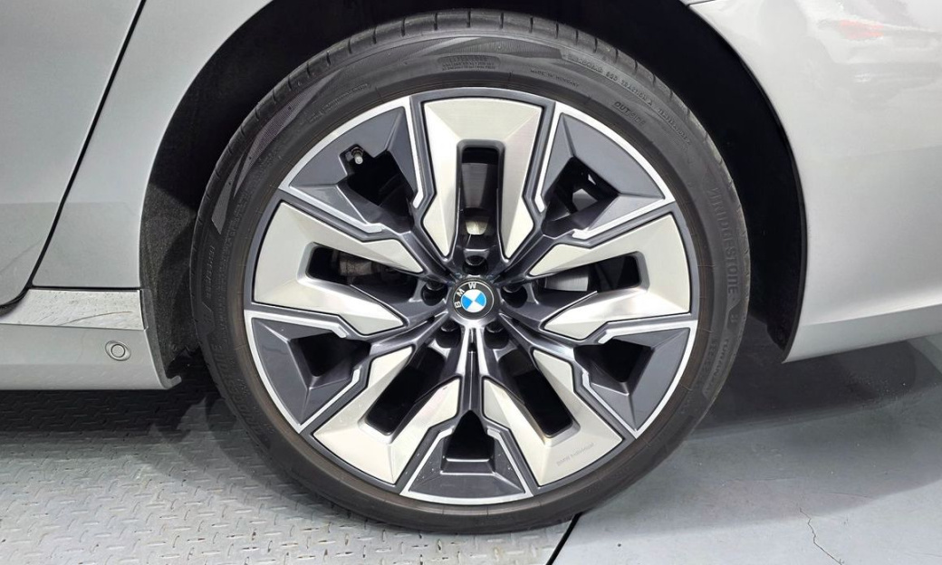 BMW 7-Series 740d xDrive Design Pure Excellence, 2024