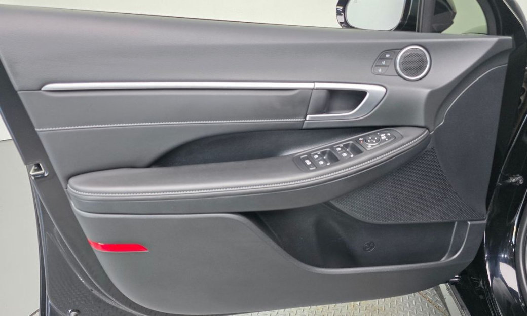 Hyundai Sonata 2.0, 2024
