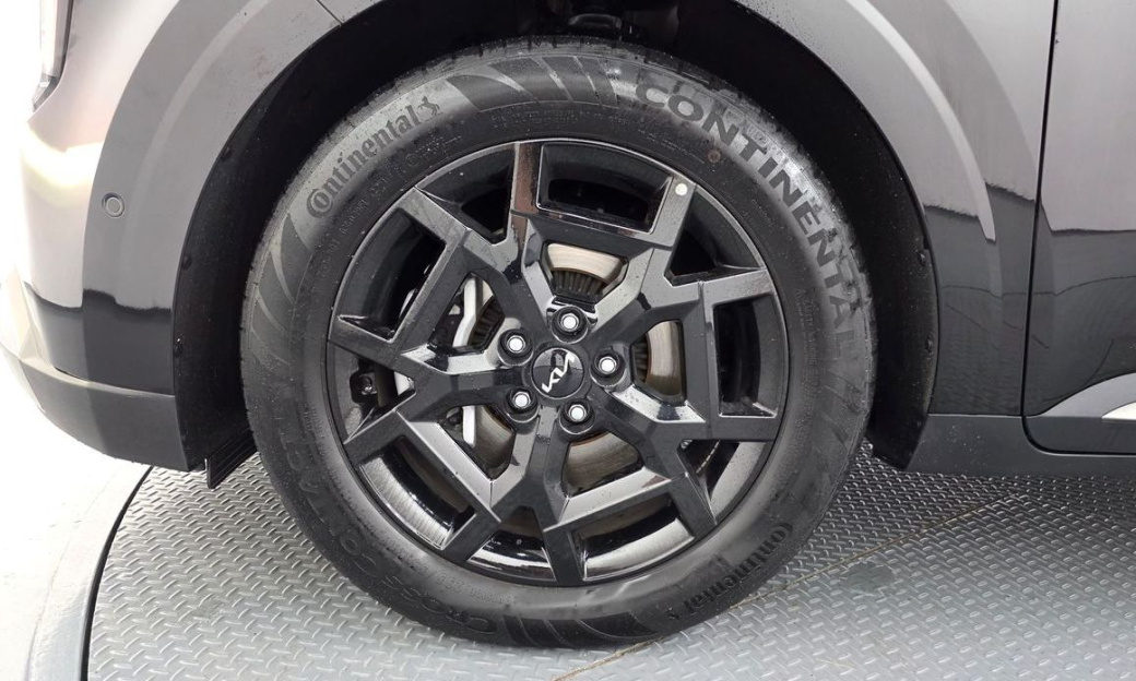 Kia Carnival 7-Seater Gravity, 2025