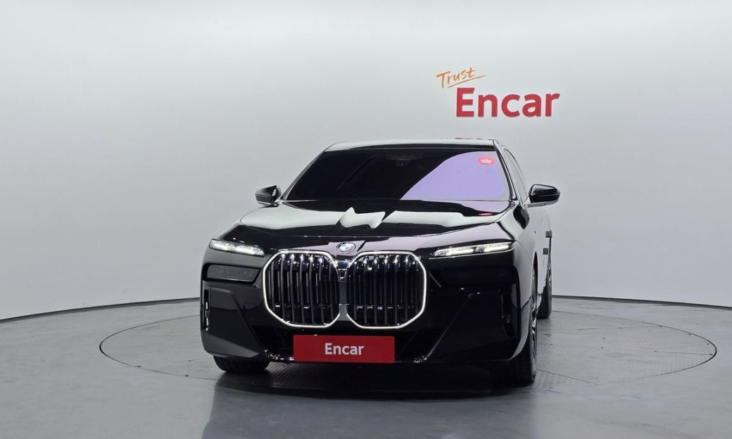 BMW 7-Series 740d xDrive M Sport, 2025