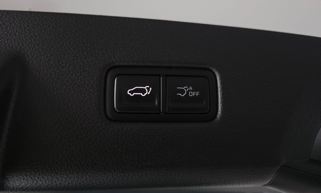 Kia Carnival 9-Seater Noblesse, 2025