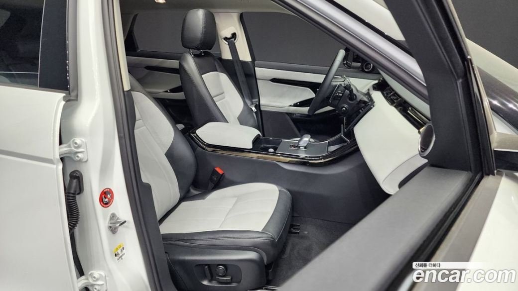 Land Rover Range Rover Evoque P250 Dynamic SE, 2024
