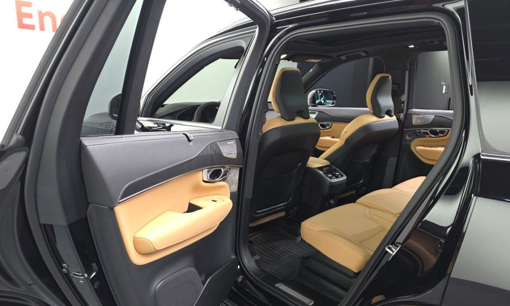 Volvo XC90 B6 Ultimate Bright, 2024