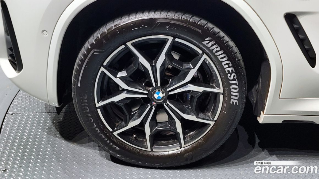 BMW X4 xDrive20i M Sport, 2023