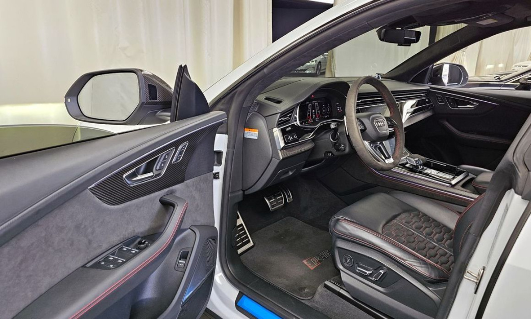 Audi RSQ8 4.0 TFSI Quattro, 2021