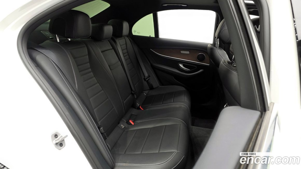 Mercedes-Benz E-Class E250 Exclusive, 2022
