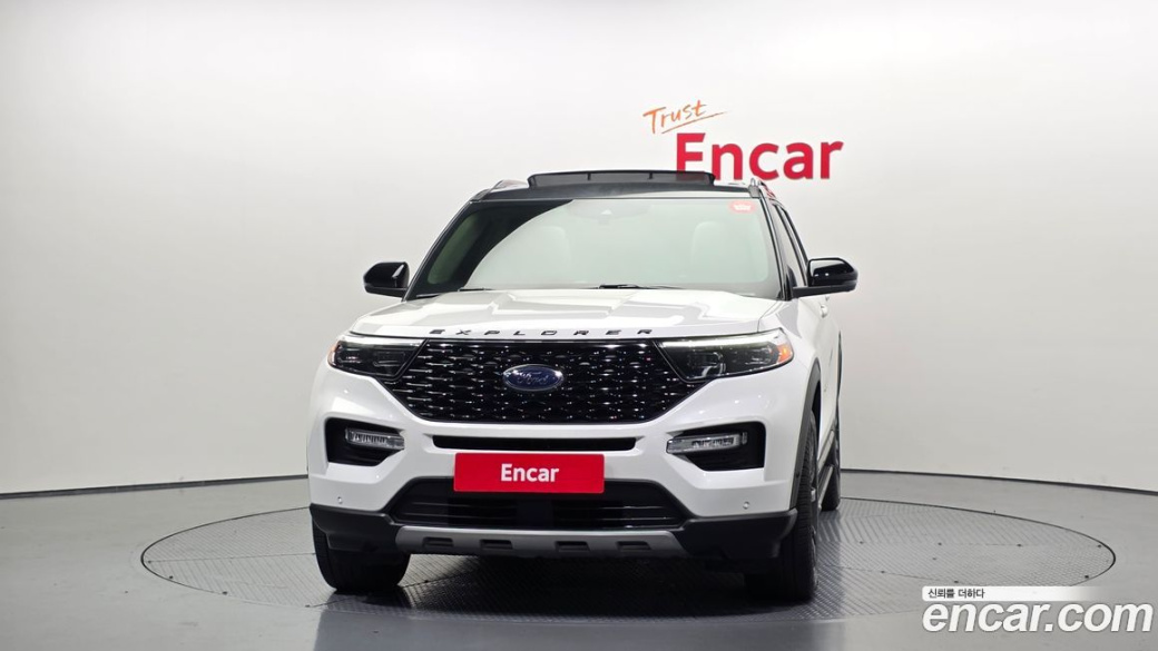 Ford Explorer 3.0 Platinum 4WD, 2022