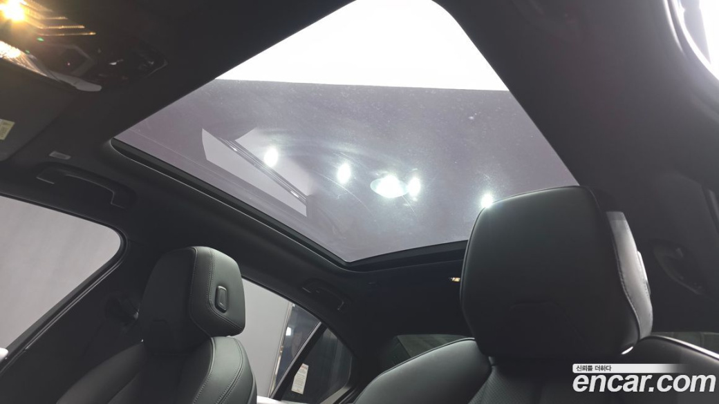 BMW 5-Series 520i M Sport, 2025