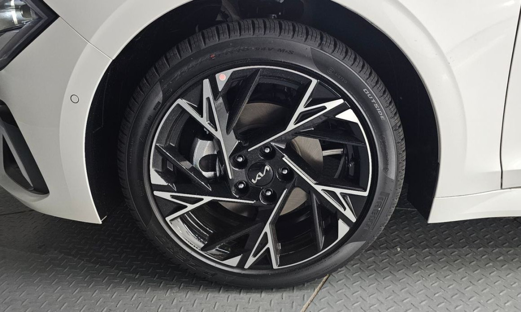 Kia K5 2.0, 2026