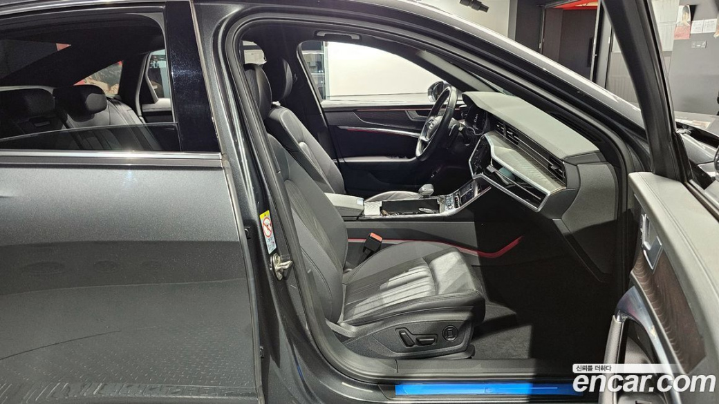 Audi A6 40 TDI Premium, 2022