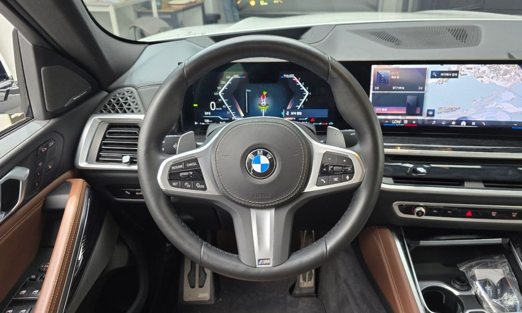 BMW X6 xDrive40i M Sport, 2024