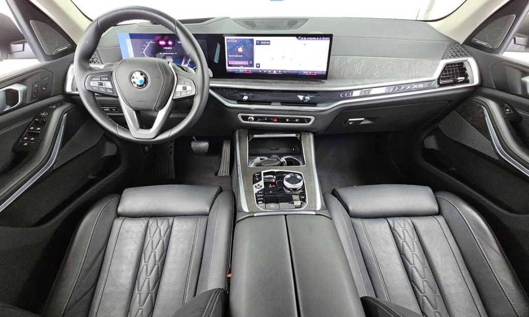 BMW X5 xDrive 40i xLine, 2024