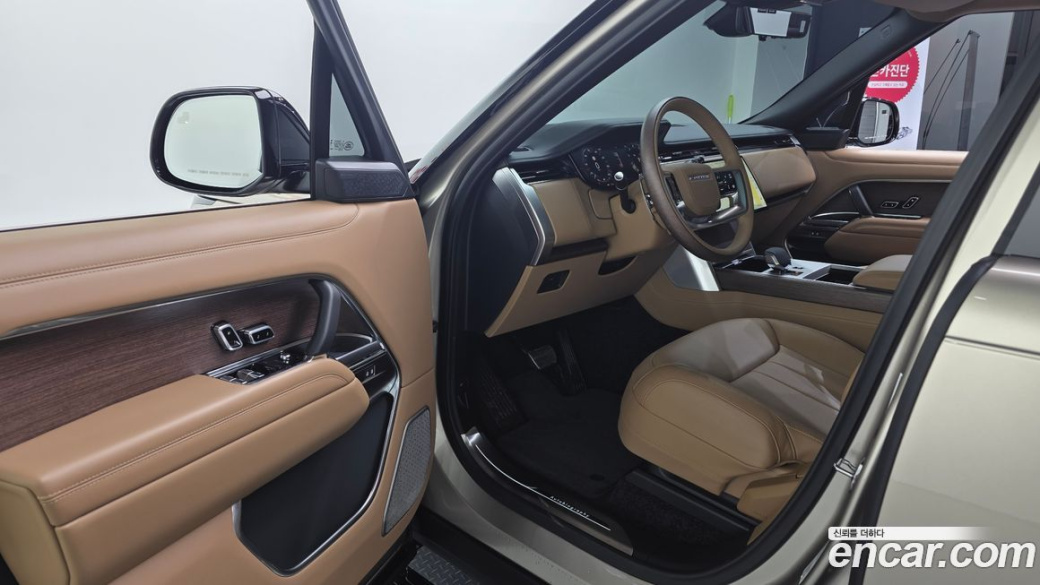 Land Rover Range Rover P530 Autobiography Long Wheel Base, 2025