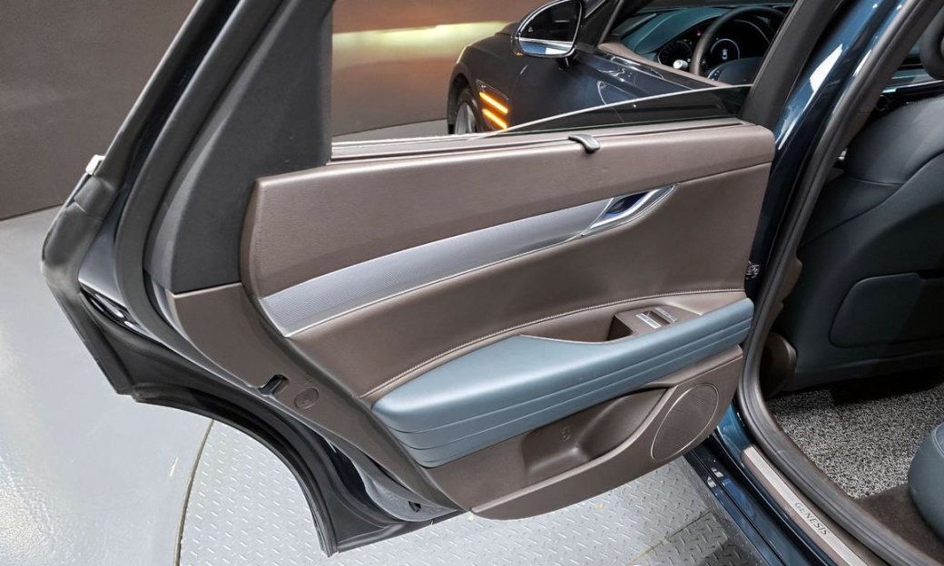 Genesis G80 Gasoline 2.5 Turbo AWD, 2022