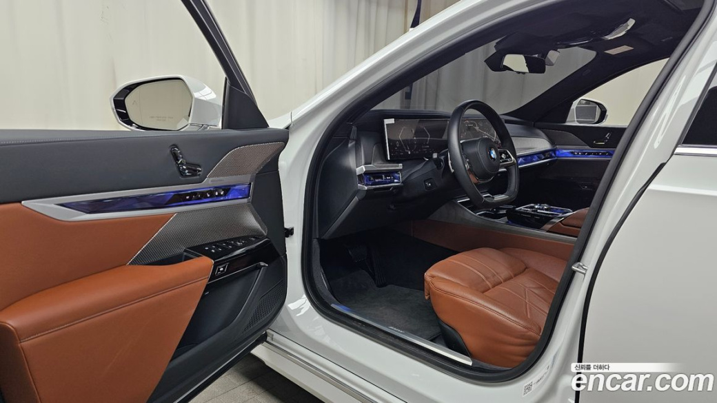BMW 7-Series 740i sDrive Design Pure Excellence, 2023