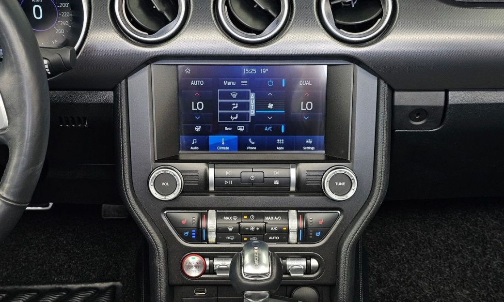 Ford Mustang Convertible, 2022