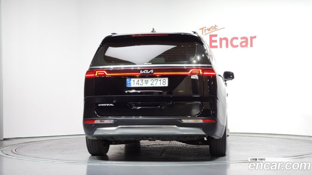 Kia Carnival 9-Seater Signature, 2023