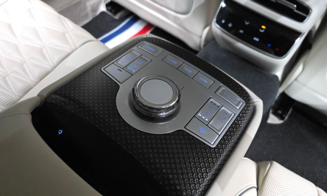 Genesis G80 Gasoline 2.5 Turbo 2WD, 2025