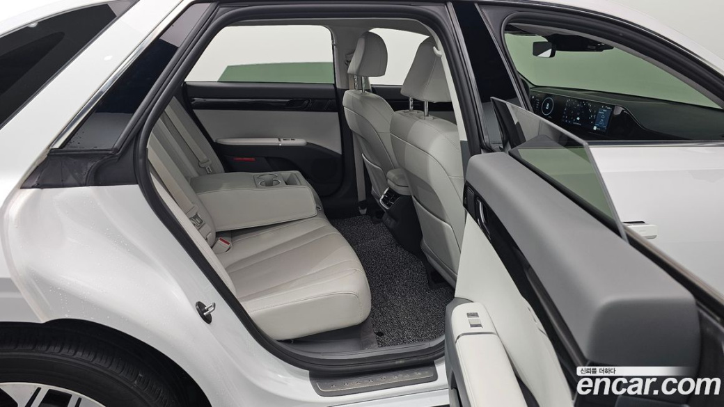 Hyundai Grandeur 2,5 Gasoline 2WD, 2023
