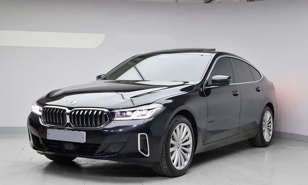 BMW Gran Turismo 630i xDrive Luxury, 2023