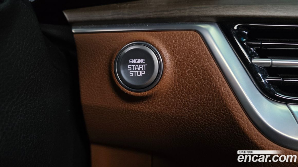 Kia Mohave Diesel 3.0 4WD 5-Seater, 2022