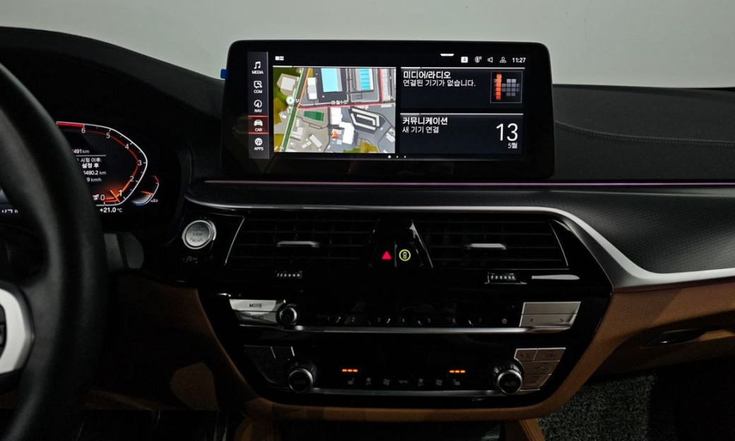 BMW 5-Series 520i M Sport, 2023