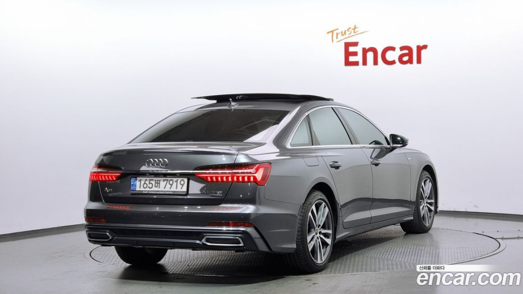 Audi A6 45 TFSI Quattro Premium, 2022