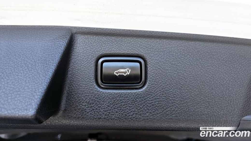 Kia Mohave Diesel 3.0 4WD 5-Seater, 2022