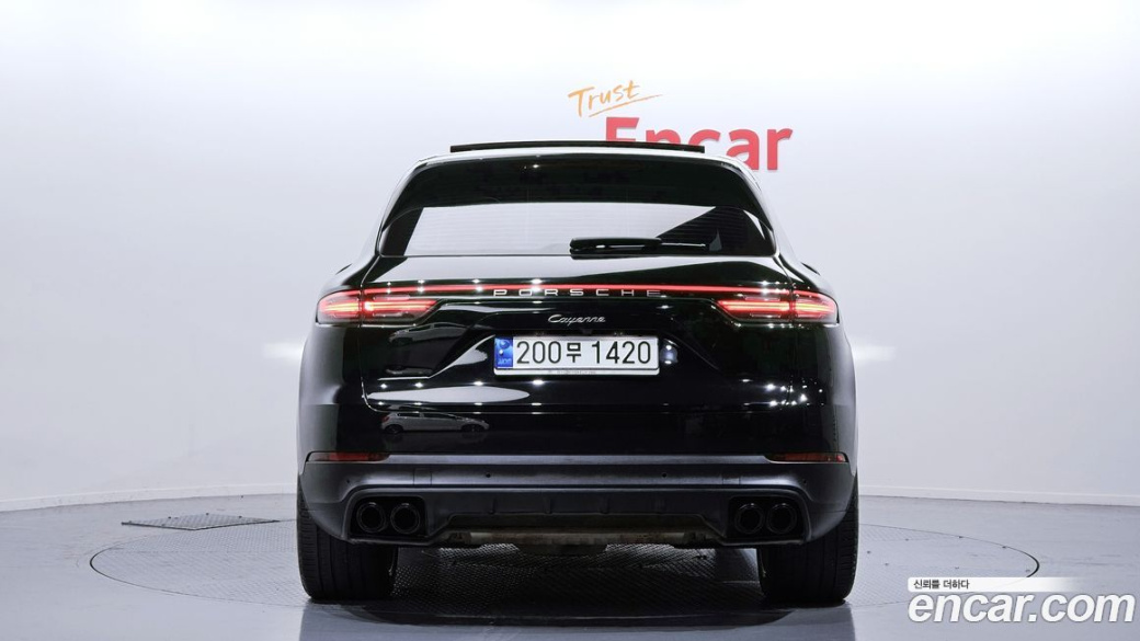Porsche Cayenne 3.0 PLATINUM EDITION, 2023