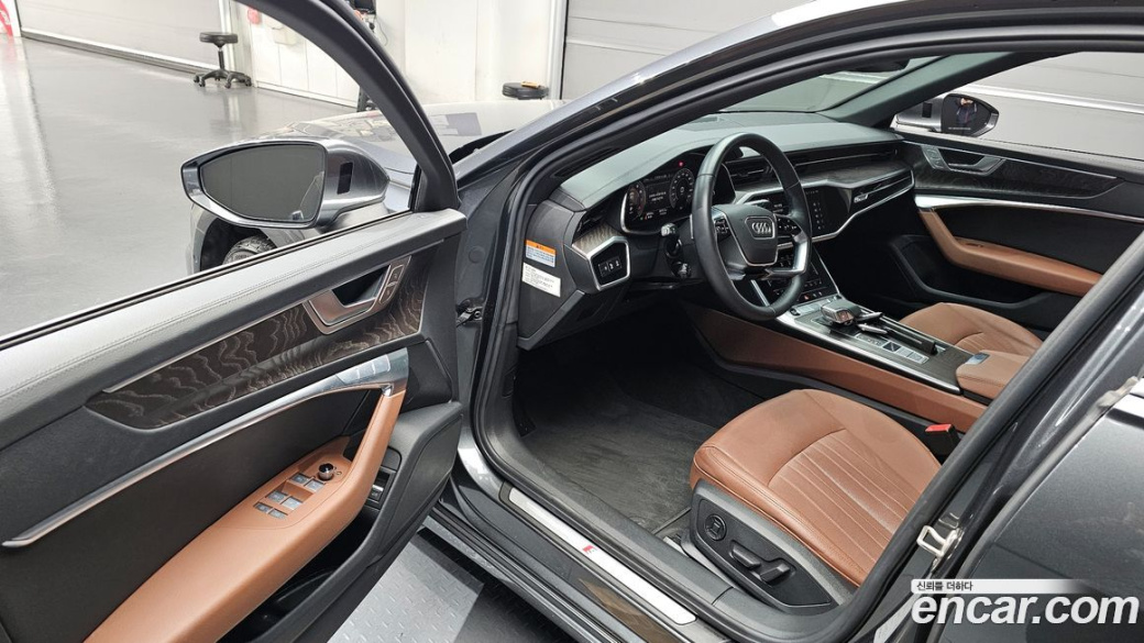 Audi A6 45 TFSI Premium, 2023