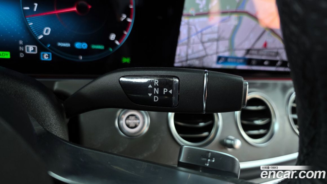 Mercedes-Benz E-Class E350 4MATIC AMG Line, 2023