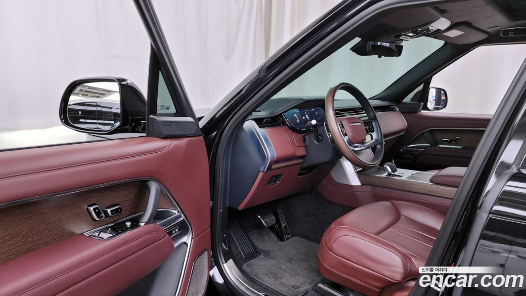 Land Rover Range Rover P530 Autobiography Long Wheel Base, 2024
