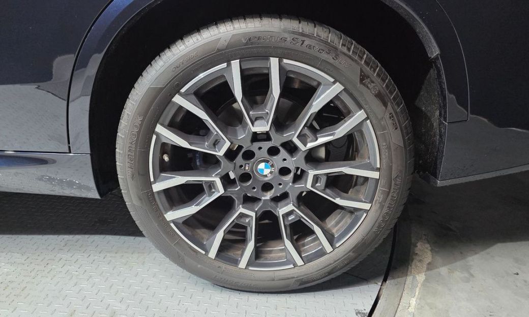 BMW X5 xDrive 40i M Sport, 2025