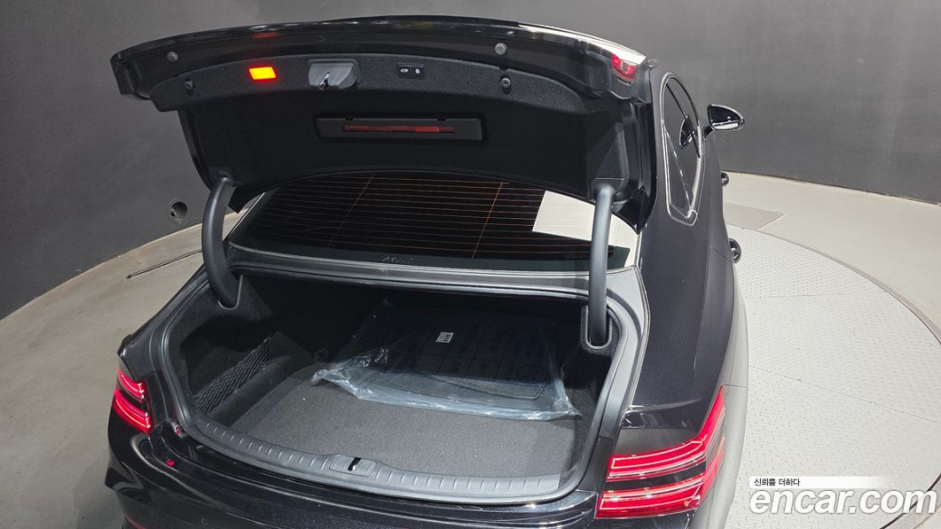 Genesis G80 Gasoline 2.5 Turbo AWD, 2026