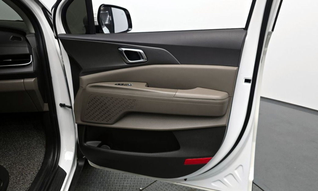 Kia Carnival 9-Seater Noblesse, 2025