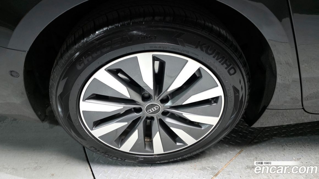 Audi A6 45 TFSI, 2021