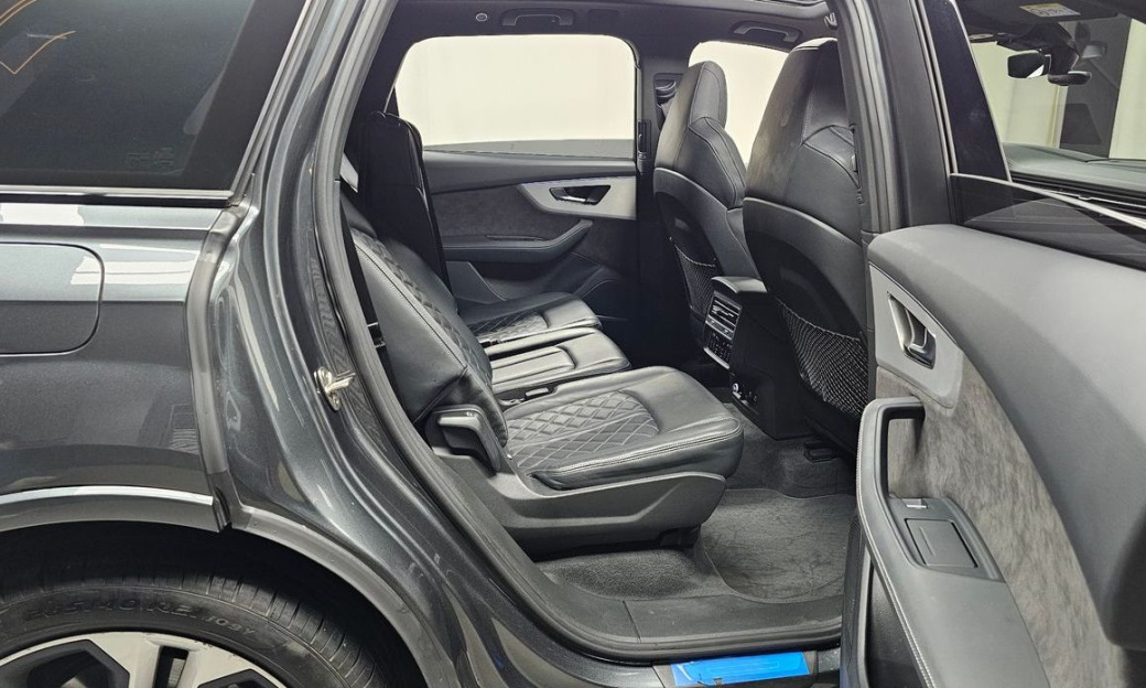 Audi Q7 55 TFSI Quattro Premium, 2022